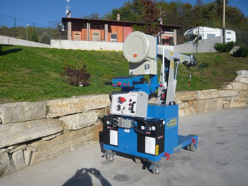 Grúa móvil - GB 300 - Gruniverpal S.r.l. - de mástil / telescópica / de montaje automatizado