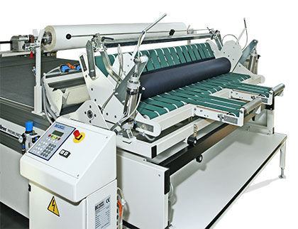 Máquina tendedora de tela automática - AWM 2000 - bullmer - para textiles