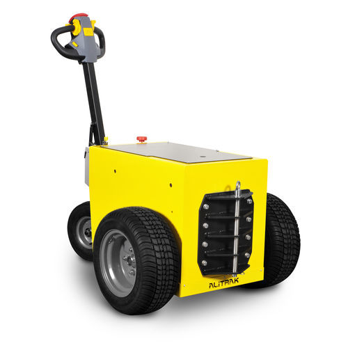 Remolcador eléctrico - OT 2000/2500 - ALITRAK S.r.l - con 4 ruedas / con operador a pie / de remolcado