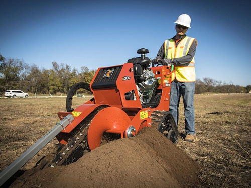 Zanjadora con cadena - C30X  - The Charles Machine Works, Inc - con orugas / con operador a pie