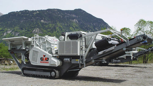 Machacadora de impacto - GIPOREC R 110 series - GIPO AG - móvil / con motor diésel / con orugas
