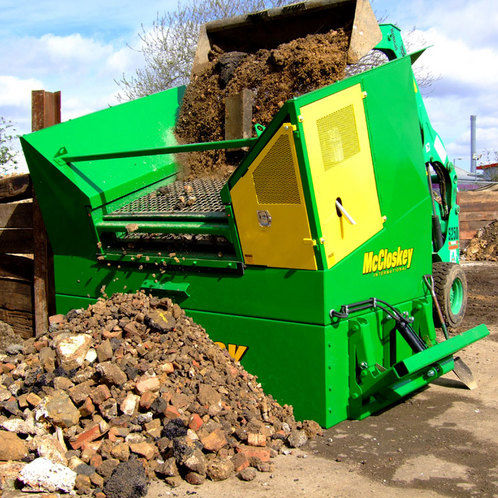Criba para obra de construcción - Mini Sizer - McCloskey International Limited - móvil / vibratoria lineal