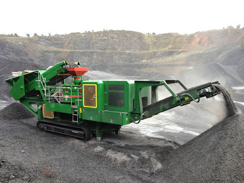 Machacadora de impacto con eje vertical - V80 - McCloskey International Limited - móvil / con motor diésel / para la producción de arena