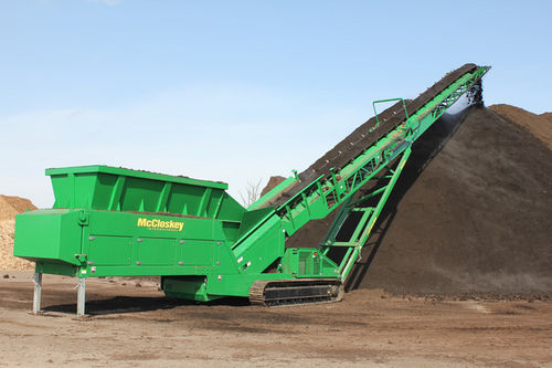 Transportador con cadena - TF80 - McCloskey International Limited - apilador / para la industria minera