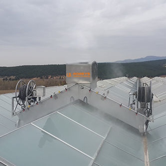 Robot de limpieza para invernadero - BNG  - Robsys Europe GmbH - para limpieza en húmedo / de tejado