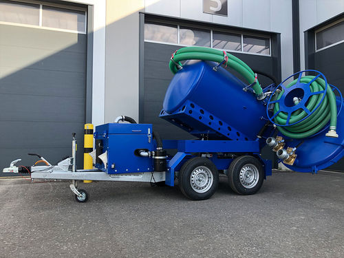 Grupo de aspiración con bomba de vacío - M-VAC 2000 - Altro-Tec GbR