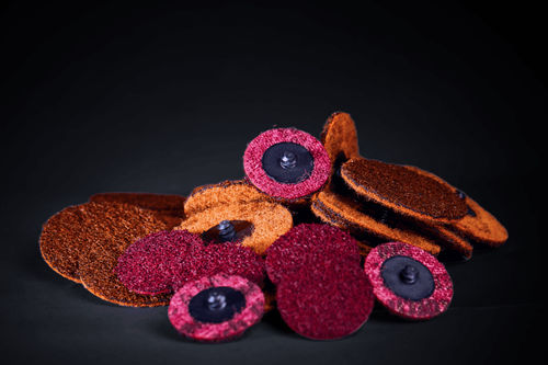 Disco abrasivo de fibras sintéticas - Roloc® - Danpoort International Abrasives B.V. - para lijado / de montaje rápido