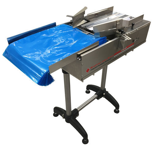 Ensacadora horizontal - IB30 - Bradman Lake Ltd. - semiautomática / para la industria agroalimentaria
