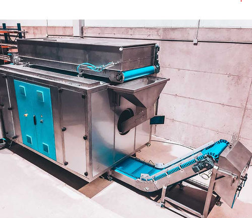 Máquina de recubrimiento de chocolate - BOMBO series - FECOATEC s.l.