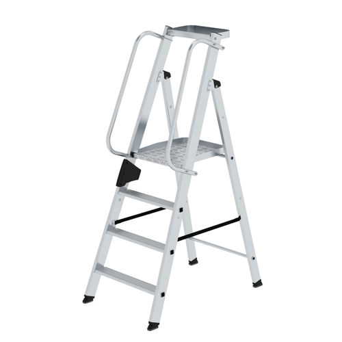 Escalera de aluminio - 0500 series - Munk Günzburger Steigtechnik - de plataforma / de conformidad con RoHS / con certificado REACH