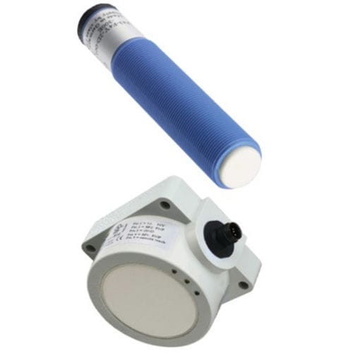 Sensor de nivel por ultrasonidos - FUM10s eries - PKP PROZESSMESSTECHNIK GMBH - de líquido / 4-20 mA / programable