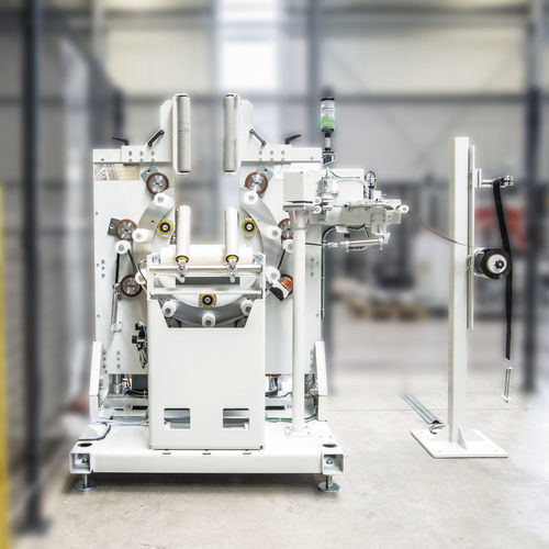 Envolvedora horizontal - CL 210 - Wrapsolut - Fährenkämper GmbH & Co. KG - con anillo rotativo / automática / de neumáticos
