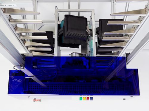 Almacenamiento automático para cajas - FlatStocker - Fabmatics GmbH - para sala blanca