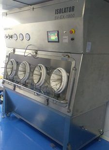 Aislador citotóxico para pruebas de esterilidad - SV series - HANGZHOU GEEVO TECHNOLOGY CO., LTD. - clase III / aséptico / de pie