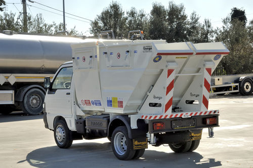 Depósito para paso - LONGO Euroservice SRL - de marcado / para residuos / con giro