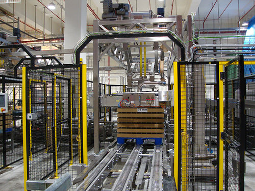 Transportador con cadena - Technica International - recto / de transporte / de manipulación
