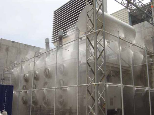 Grupo contra incendios de diluvio - Minimax GmbH - con proyección de agua