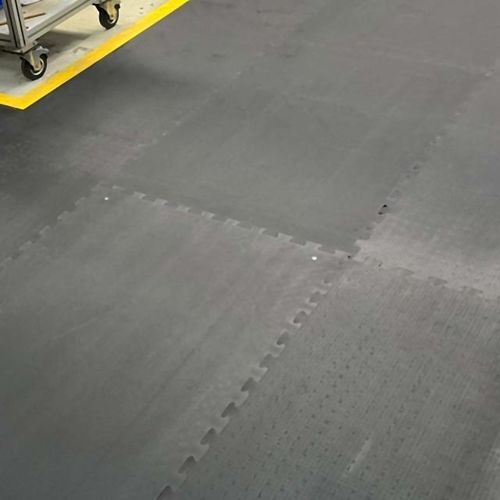 Revestimiento de suelo de caucho - MOOVETEC®  - KRAIBURG MATTING SYSTEMS - SBR / para la industria