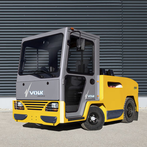 Tractor de remolcado - EFZ 30 N neo - Volk Fahrzeugbau GmbH - eléctrico / con 4 ruedas / con operador sentado