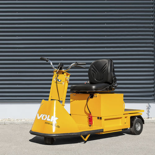 Tractor eléctrico - EFZ 1.5 K - Volk Fahrzeugbau GmbH - de 3 ruedas / con operador sentado / de remolcado