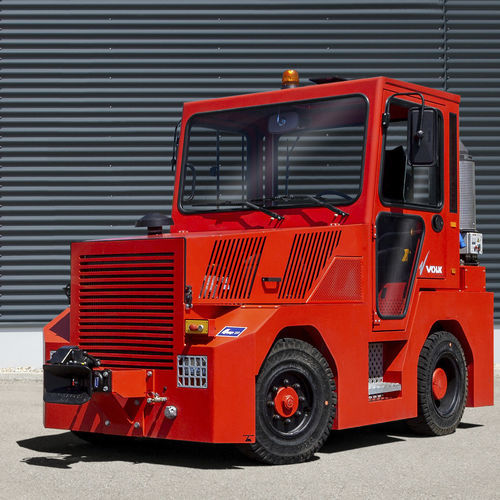 Tractor diésel - DFZ 100 H - Volk Fahrzeugbau GmbH - con 4 ruedas / con operador sentado / de remolcado