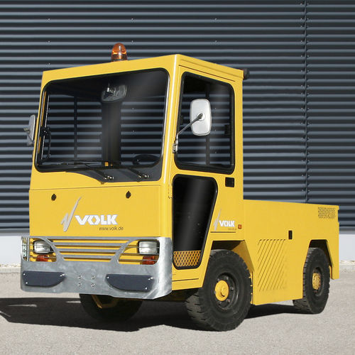 Tractor con motor de gas - TFZ 30 N - Volk Fahrzeugbau GmbH - con 4 ruedas / con operador sentado / de remolcado