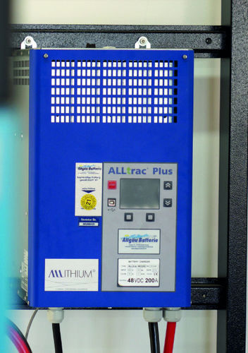 Cargador de baterías montable en pared - Allgäu Batterie GmbH & Co. KG - de iones de litio / ISO / automático