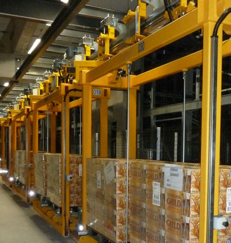 Transportador de rodillos - PENTANOVA CS GmbH - con cadena / monorriel / de transporte