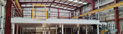 Entreplanta industrial a medida - John Scott Works Ltd - para la industria / de suelo / para la logística