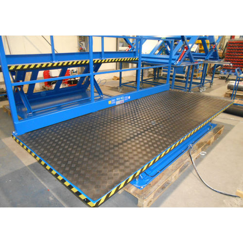 Plataforma elevadora fija - HTB3515 - KRAUS Betriebsausstattung und Fördertechnik GmbH - electrohidráulica / de interior / para aplicaciones industriales