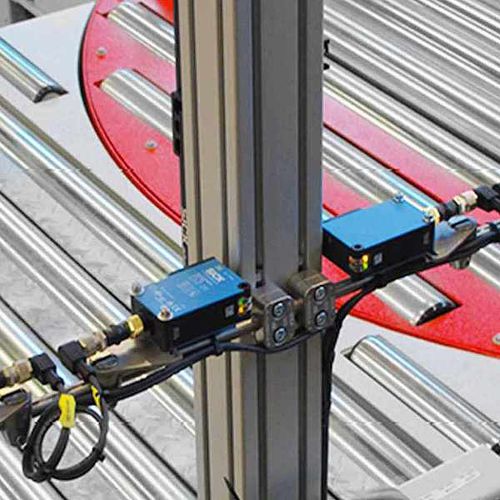 Sistema de transporte de rodillos - SMB International GmbH - industrial / de paquetes / para piezas