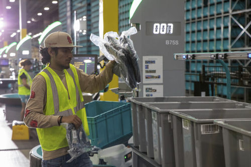 Máquina de preparación de pedidos pick-to-light - ERREVI AUTOMATION SRL