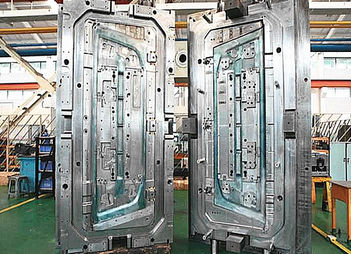 Inyección de plásticos termoplástico - ERBIWA MOULD INDUSTRIAL CO.,LTD. - ABS / de POM / PMMA