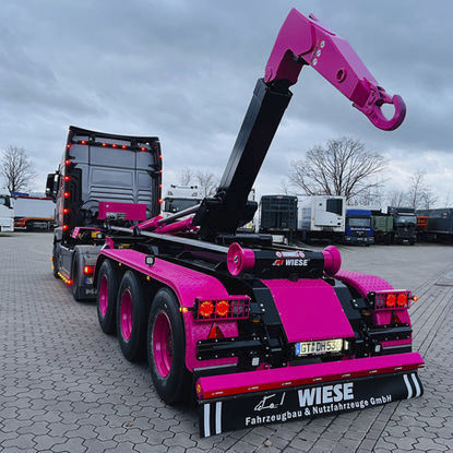 Semirremolque volquete - WAK-3-30 SK-6750 - Wiese GmbH & Co. KG Fahrzeugbau u. Nutzfahrzeuge - con gancho para camión / de 3 ejes