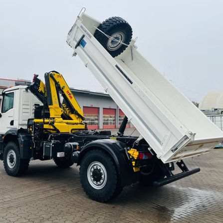 Grúa montada sobre camión - MAN TGM 18.320 4x4 BB - Wiese GmbH & Co. KG Fahrzeugbau u. Nutzfahrzeuge - hidráulica