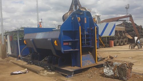 Prensa de balas para metales - GRIFONE 66 - ECOTECNICA EUROPE S.r.l. - para chatarra / para vehículos / para coche