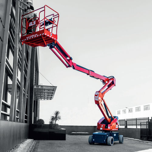 Cesta articulada con ruedas - AE15 - ELS Lift Makina Sanayi Ticaret A.S. - alimentada por batería / para uso exterior