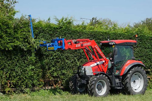 Cortasetos hidráulico - SA1000 - Slanetrac Engineering Ltd. - montado en tractor