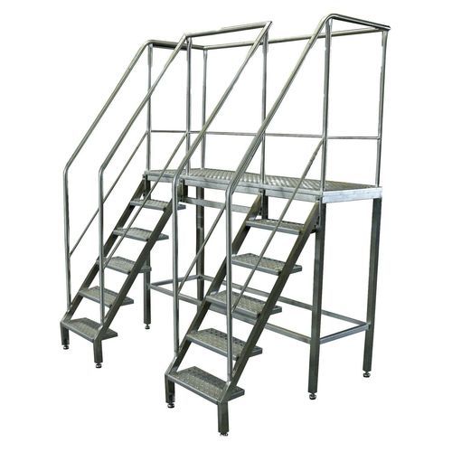 Plataforma de acceso - Schweyer - móvil / portaoperador / con barandilla de seguridad