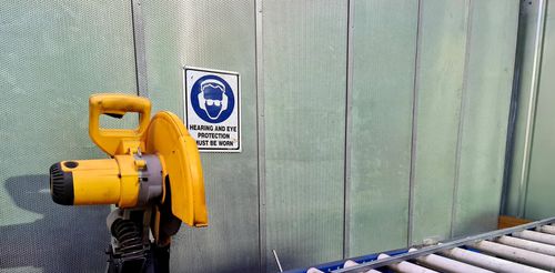 Barrera acústica para autopistas - Hushtec - para obra / para la industria