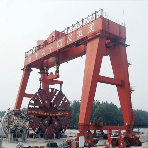 Pórtico para contenedores - HUAGONG INDUSTRY GROUP - para aplicaciones marinas / de riel doble / para grandes cargas