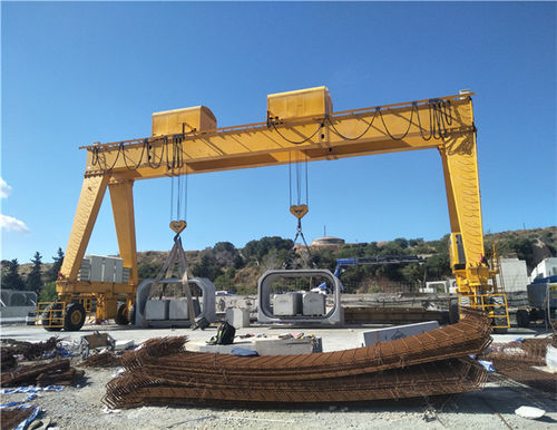 Pórtico de doble columna - GRT series - Xinxiang MAGICART Cranes Co., Ltd - con neumáticos / para obra de elementos prefabricados / para obras de infraestructura