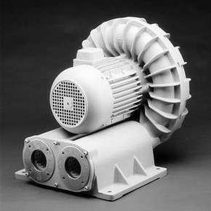 Soplador de canal lateral - HoeRTIG Rohrpost GmbH - monoetapa / para polvo abrasivo / para tuberías