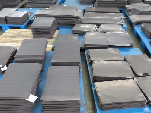 Imán de ferrita con ligante elastomérico - Chunan Qiandaohu Pengsheng Technology Development Co.,Ltd - de anillo / paralelepípedo / en rollo