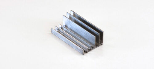 Disipador térmico de aluminio - AGENCY ASSIST INC. - para módulo termoeléctrico / fresado y taladrado por CNC / termoconductor