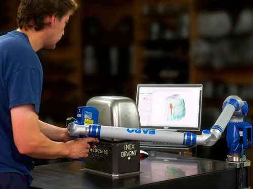 Sonda con sensor láser para digitalización 3D - MATRICATS SL - para control de calidad