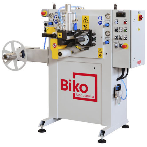 Máquina de hender en rollo - MRM - Biko Meccanica Srl - para papel abrasivo / para cinta abrasiva / de abrasivos aplicados