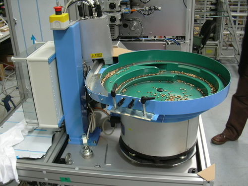 Cuenco alimentador vibratorio automático - IDEATEC