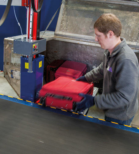 Cargador de saco - BEUMER Group GmbH & Co.KG