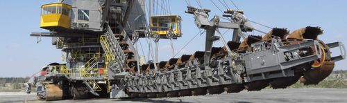 Excavadora de grandes dimensiones - BEUMER Group GmbH & Co.KG - con orugas / diésel / para obra de construcción